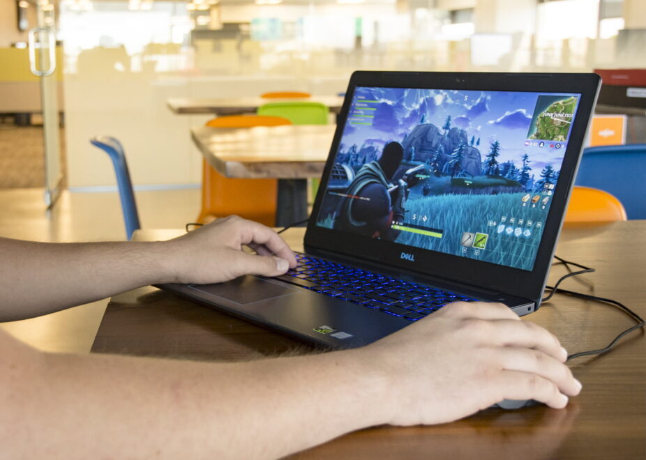 Best Laptop For Fortnite Under $500